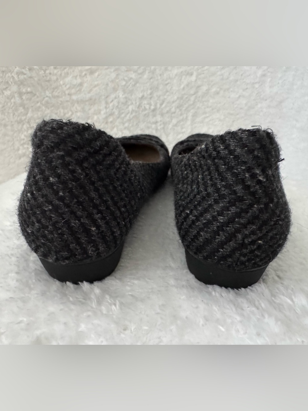 Clarks Cushion Soft black/gray herringbone tweed textile flats size 7.5M womens - Picture 6 of 12